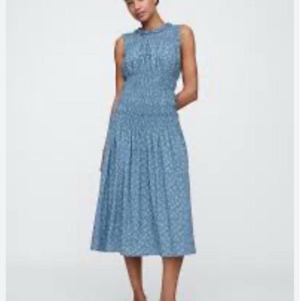 Gap Smocked Floral Midi Dress Large Blue Ruffle Tiered Sleeveless Cottagecore